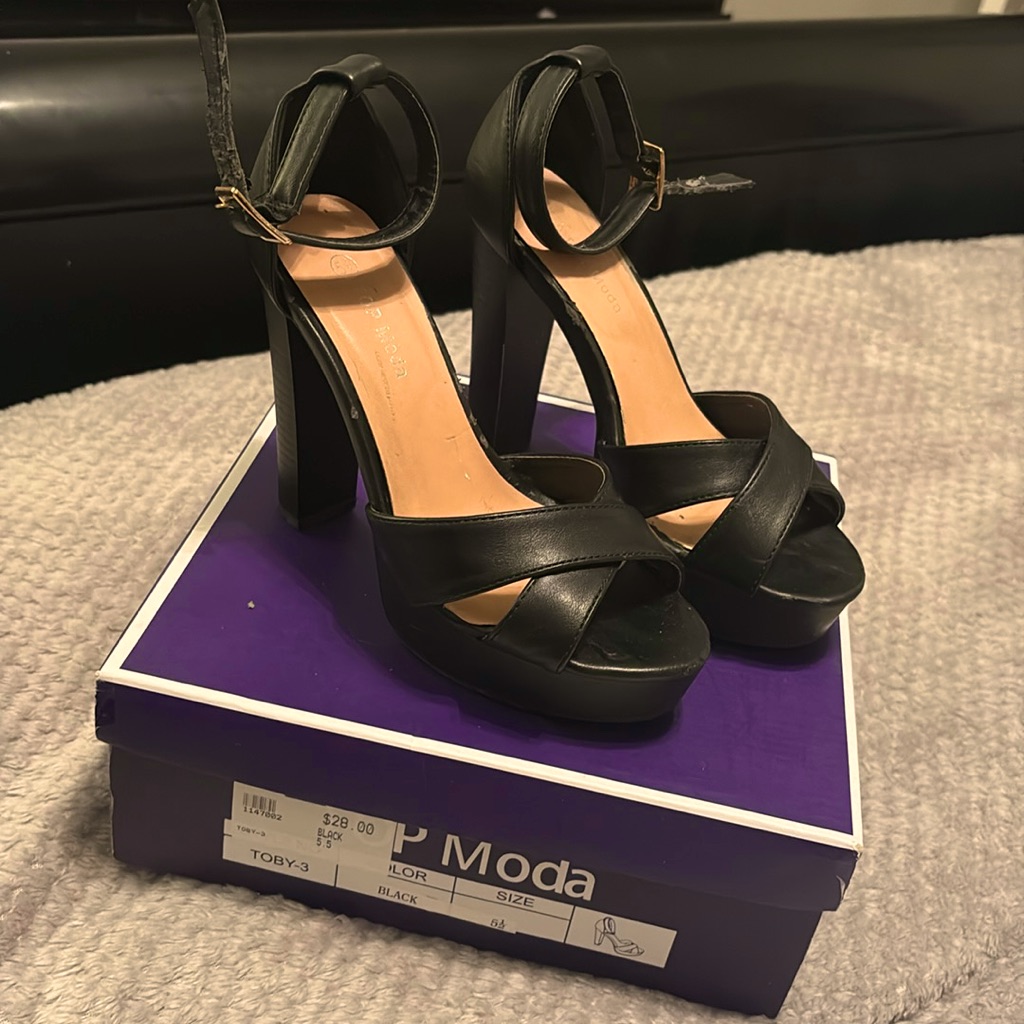 Top Moda Brand Black Heels
